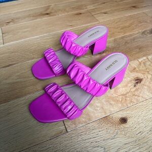 Women's Strappy Block Heels